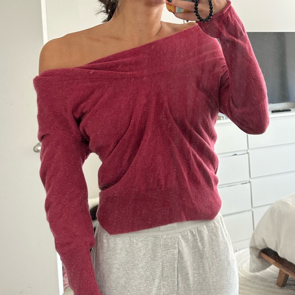 Brunello Cucinelli Cashmere maroon sweater women’s off the shoulder